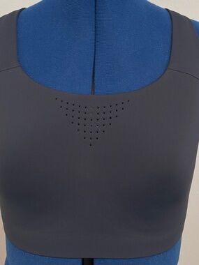 Victoria’s Secret Max Sport Bra (High Impact)